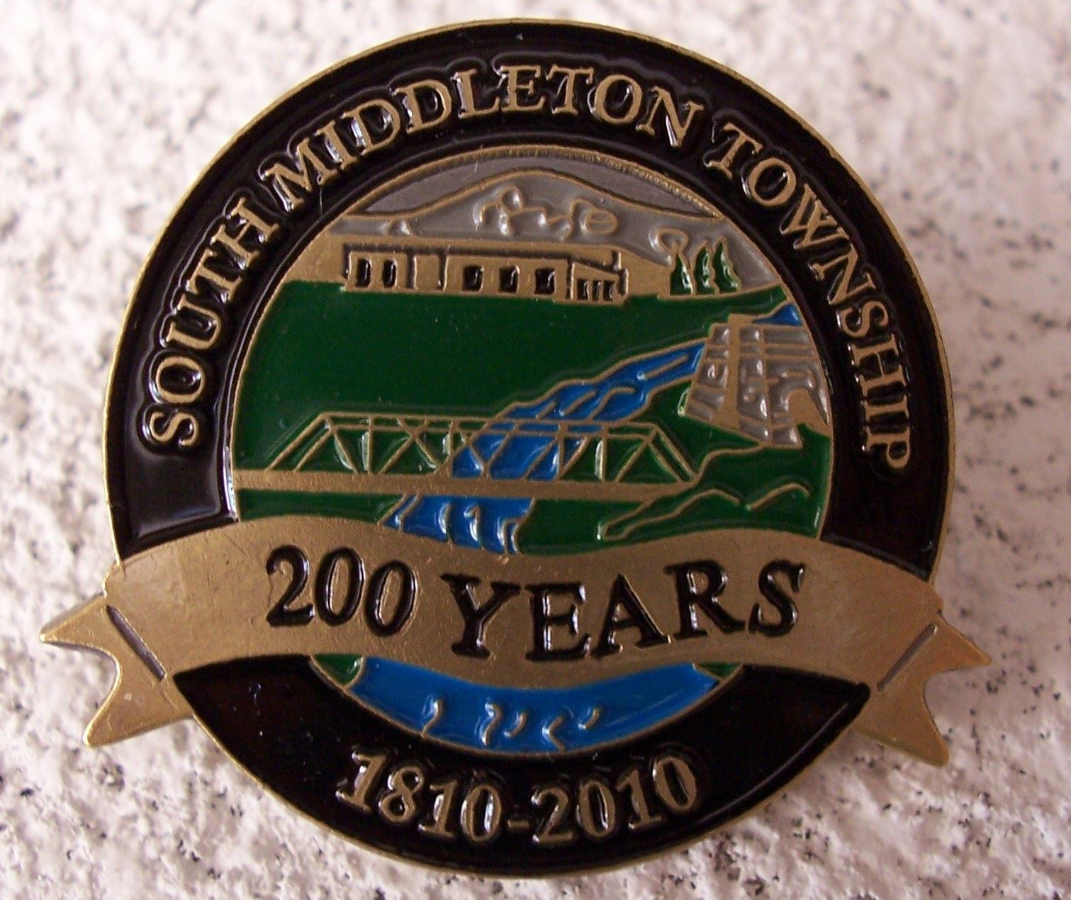 South Middleton Bicentennial Pin